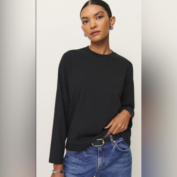 Reformation Tops - LIKE NEW medium Reformation long sleeve black T